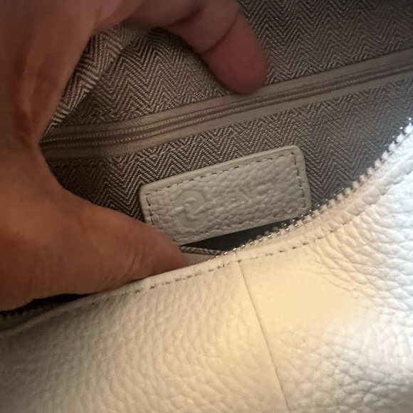 WHITE LEATHER SATCHEL… NEW WITH TAGS - Picture 7 of 14